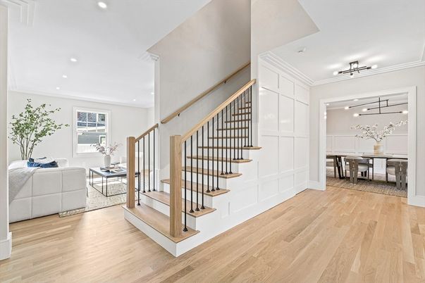 Dining room, Interior, Living room, Recessed Lighting, Wood Texture Flooring