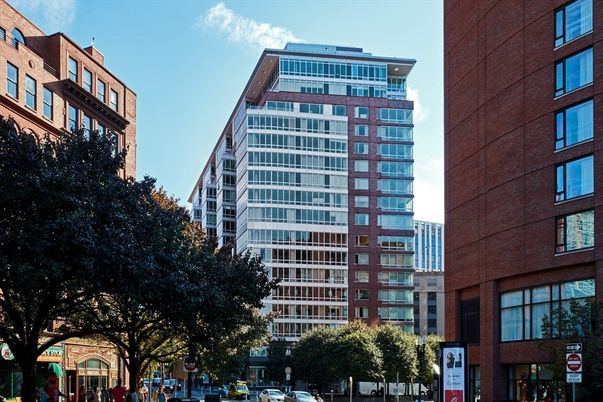 Exterior, Facade, Highrise