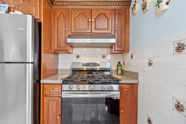 Interior, Kitchen, Stainless Steel Appliances