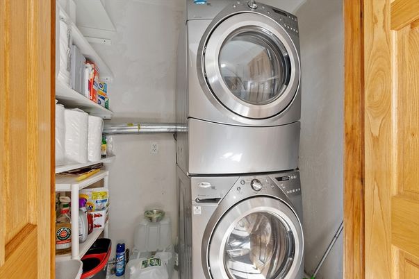 Interior, Utility Closets, Washer