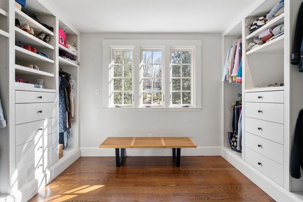 Interior, Walk-in Closets, Wood Texture Flooring