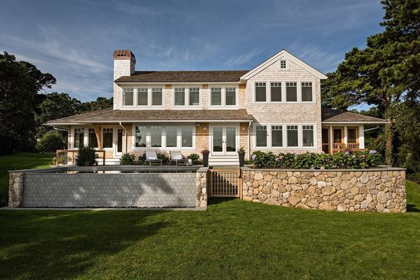Exterior, Facade, Farmhouse