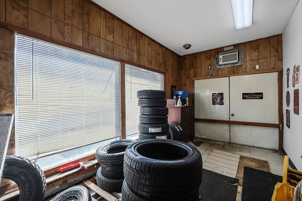 Interior, Wooden Walls