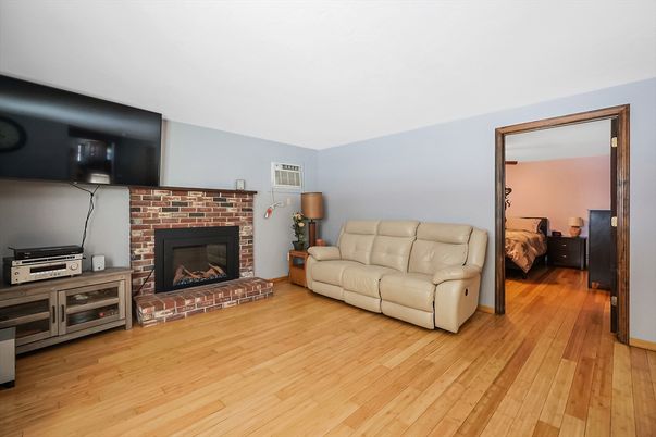 Bedroom, Fireplace, Interior, Wood Texture Flooring