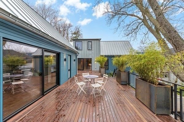 Exterior, Wood Texture Flooring