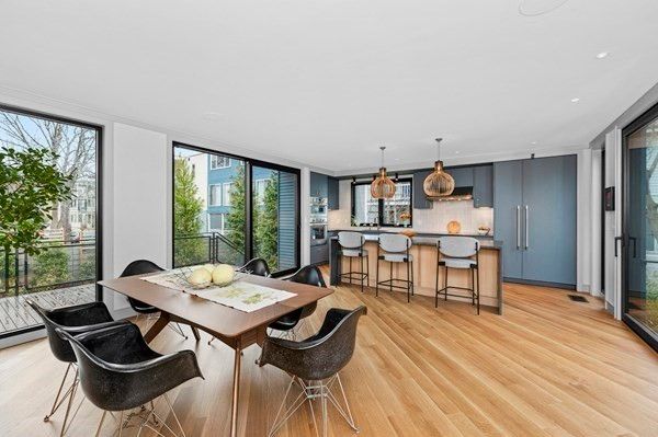 Dining room, Interior, Kitchen, Pendant Lights, Recessed Lighting, Wood Texture Flooring