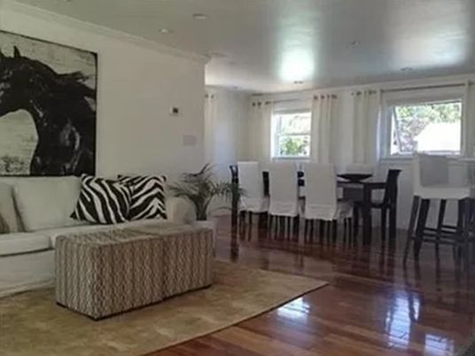 Dining room, Interior, Living room, Recessed Lighting, Wood Texture Flooring