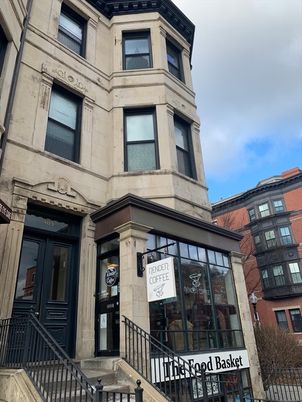 Exterior, Facade, Brownstone
