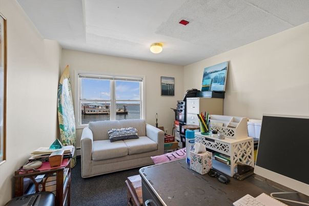 Interior, Living room, Water