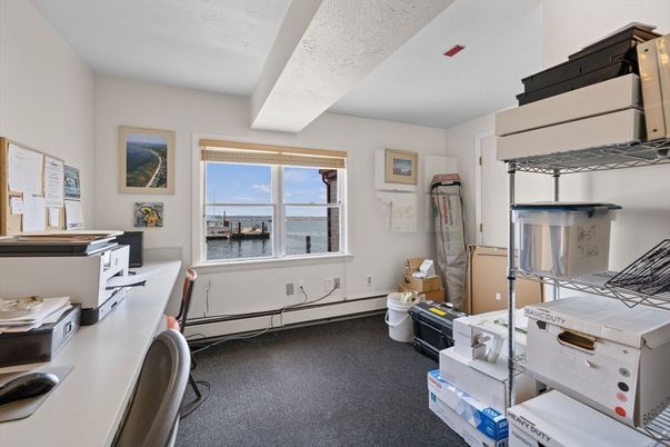 Home Office, Interior, Water