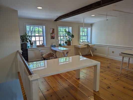Interior, Recessed Lighting, Wooden Beams, Wood Texture Flooring