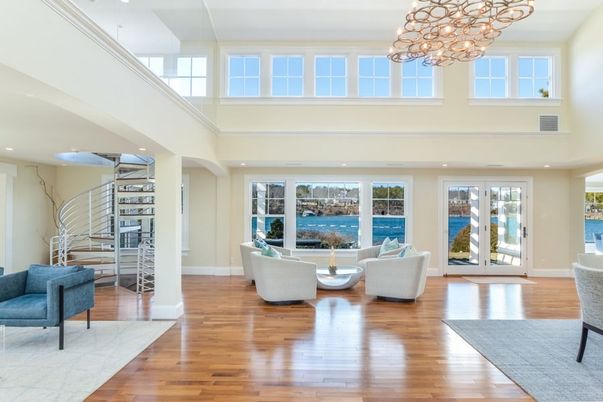 Chandelier, Interior, Living room, Recessed Lighting, Wood Texture Flooring