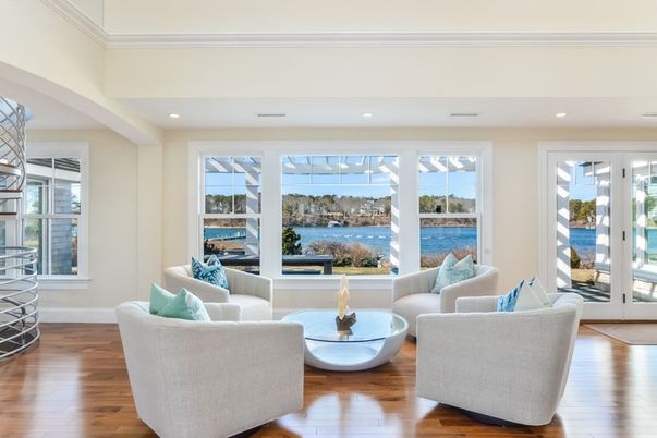 Interior, Living room, Recessed Lighting, Water, Wood Texture Flooring