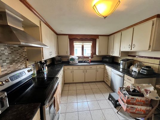 Interior, Kitchen, Stainless Steel Appliances