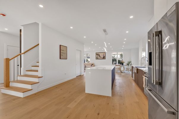 Dining room, Interior, Kitchen, Pendant Lights, Recessed Lighting, Stainless Steel Appliances, Wood Texture Flooring