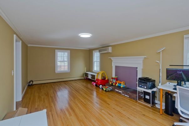 Fireplace, Home Office, Interior, Wood Texture Flooring
