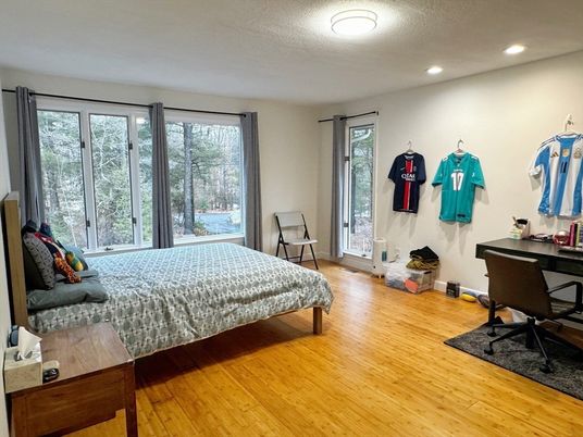 Bedroom, Home Office, Interior, Recessed Lighting, Wood Texture Flooring