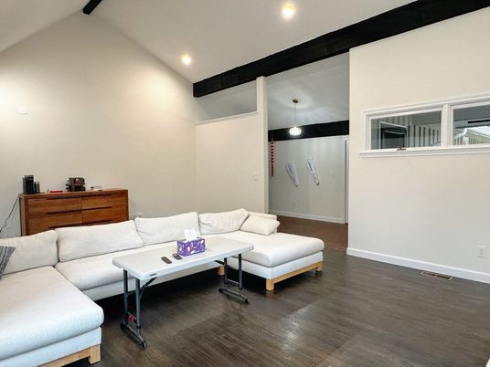 Interior, Living room, Pendant Lights, Recessed Lighting, Wood Texture Flooring