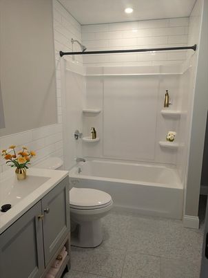 Bathroom, Interior, Recessed Lighting
