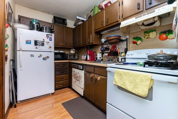 Interior, Kitchen, Wood Texture Flooring