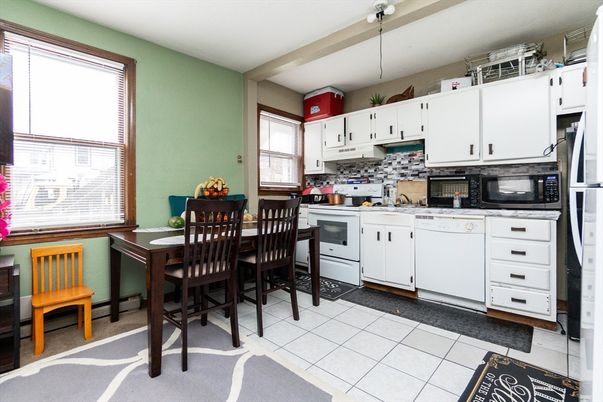 Dining room, Interior, Kitchen, Pendant Lights