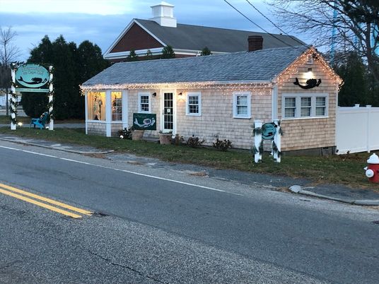 Exterior, Facade, Cape Cod
