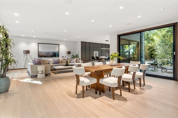 Dining room, Interior, Living room, Pendant Lights, Recessed Lighting, Wood Texture Flooring