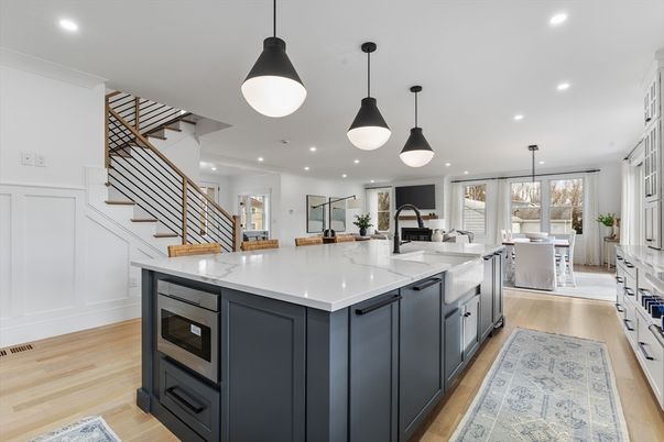 Dining room, Interior, Kitchen, Pendant Lights, Recessed Lighting, Stainless Steel Appliances, Wood Texture Flooring