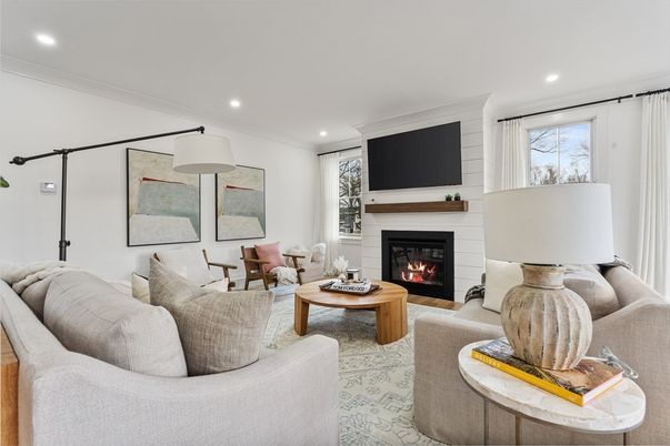 Fireplace, Interior, Living room, Recessed Lighting