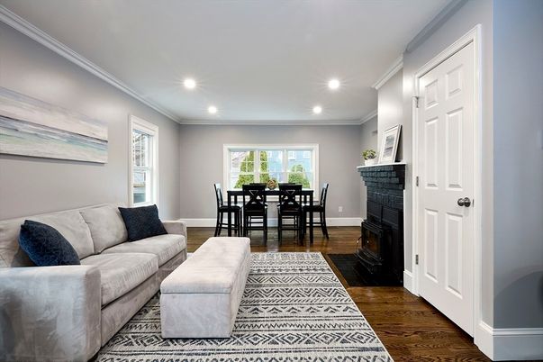 Dining room, Interior, Recessed Lighting, Wood Texture Flooring