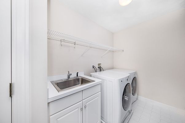 Interior, Washer