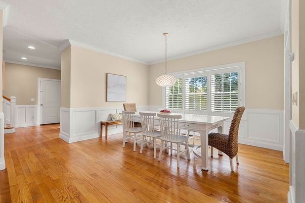 Dining room, Interior, Pendant Lights, Recessed Lighting, Wood Texture Flooring