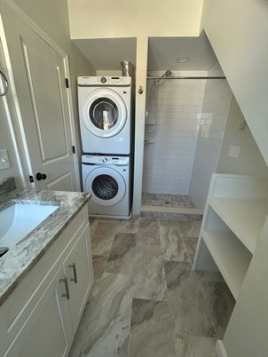 Interior, Utility Closets, Washer