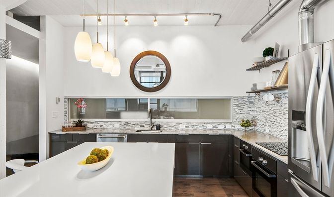 Dining room, Interior, Kitchen, Pendant Lights, Stainless Steel Appliances, Wood Texture Flooring
