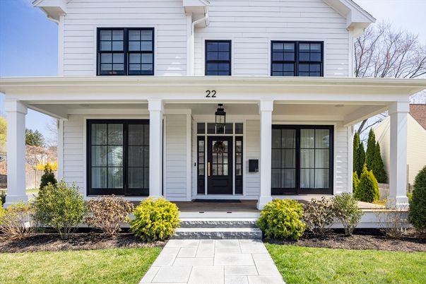 Exterior, Facade, None