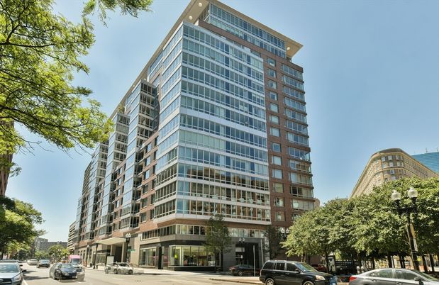 Exterior, Facade, Condo Building
