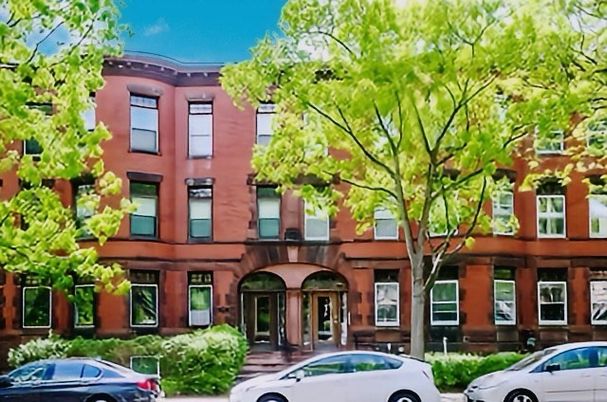 Exterior, Facade, Brick Facade, Rowhouse