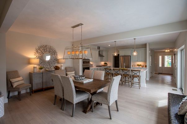 Dining room, Interior, Kitchen, Pendant Lights, Stainless Steel Appliances, Wood Texture Flooring