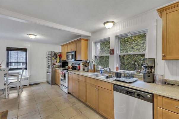 Dining room, Interior, Kitchen, Stainless Steel Appliances