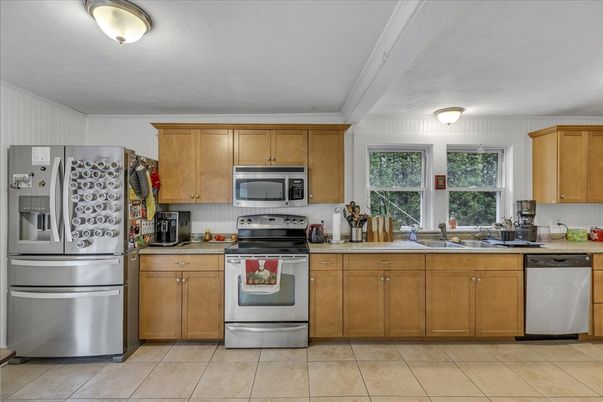 Interior, Kitchen, Stainless Steel Appliances