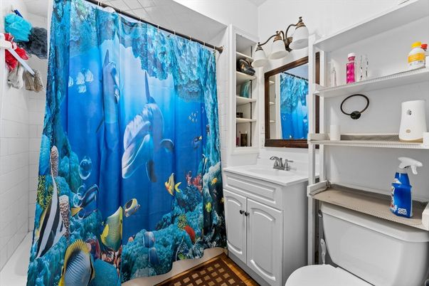 Bathroom, Interior