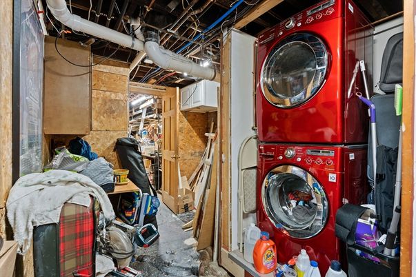 Interior, Utility Closets, Washer