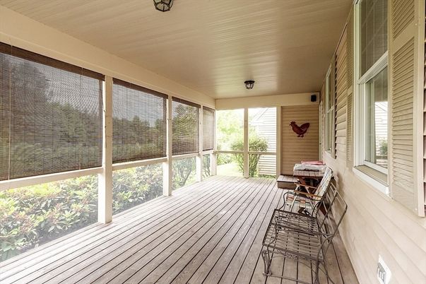 Interior, Sun Room, Wood Texture Flooring