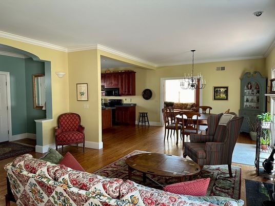 Chandelier, Dining room, Interior, Kitchen, Living room, Pendant Lights, Wood Texture Flooring