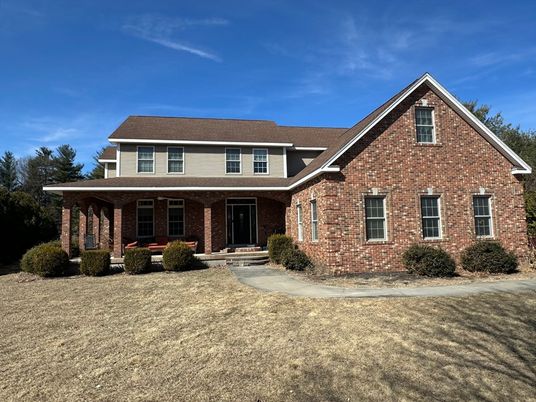 Exterior, Facade, Brick Facade, Brick Traditional