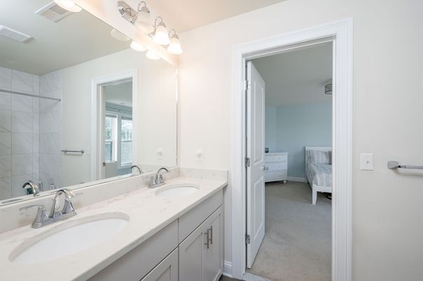 Bathroom, Bedroom, Dual Sink Vanities, Interior
