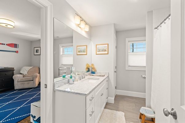 Bathroom, Dual Sink Vanities, Interior, Wood Texture Flooring
