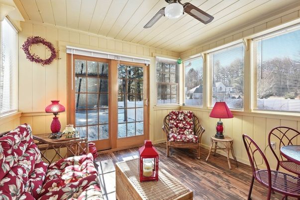 Interior, Living room, Sun Room, Wood Texture Flooring