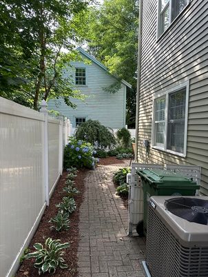 Exterior, Hot Tub