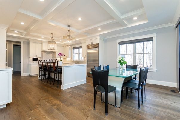 Dining room, Interior, Kitchen, Pendant Lights, Recessed Lighting, Stainless Steel Appliances, Wood Texture Flooring